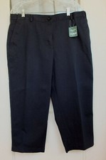 L.L.BEAN  Sz 16 Classic Fit Women  s Navy Blue Cropped Pants 100 Cotton  NWT