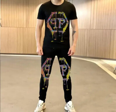 New Men Luxury Diamond Rhinestones Set Black T-Shirt & Pants High Quality Suit
