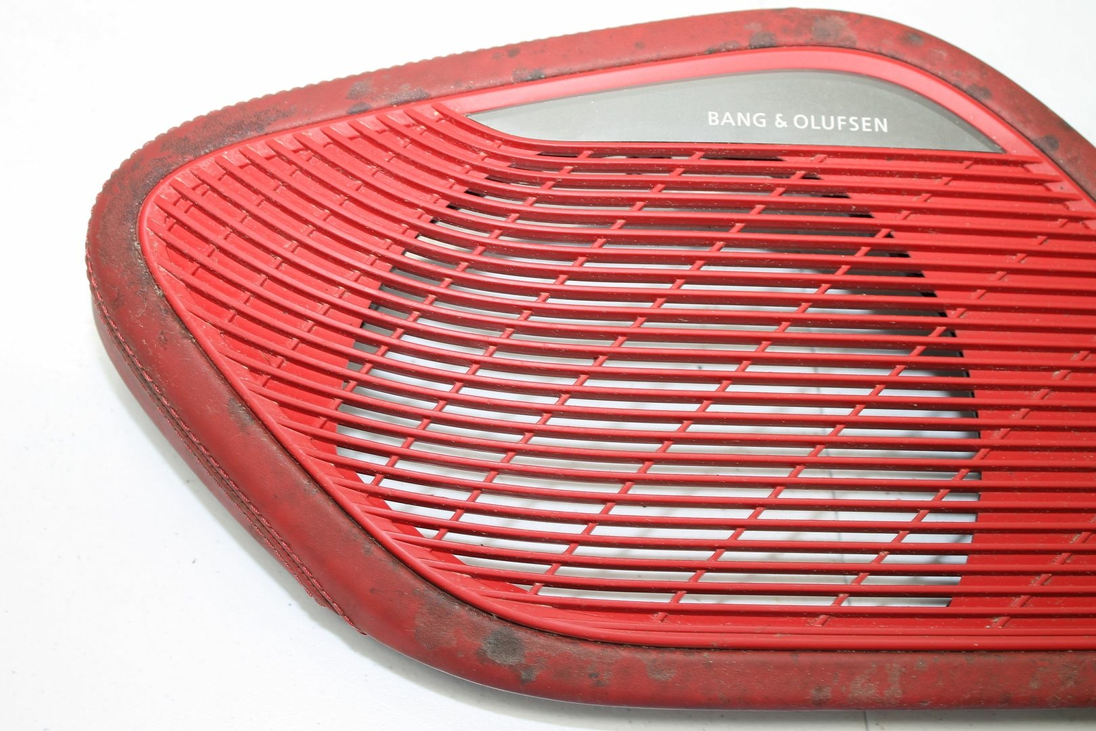 16-21 AUDI R8 V10 PLUS OEM LH DRIVERS RED SPEAKER COVER (WORN) 4S1868092CLL 17