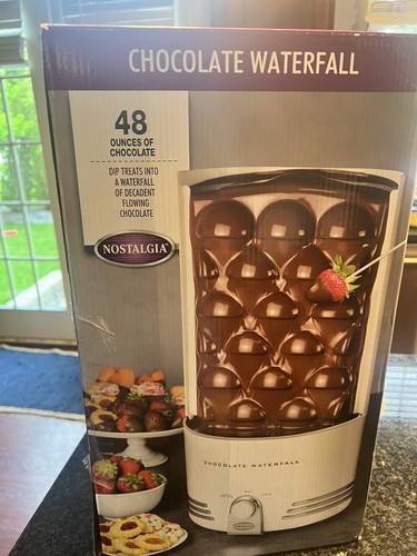 Nostalgia 48 Oz Chocolate Waterfall Used Twice Great For Your Graduation Party
