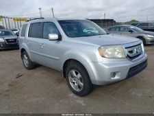 Air Cleaner Assembly Fits 09-15 PILOT 4979211