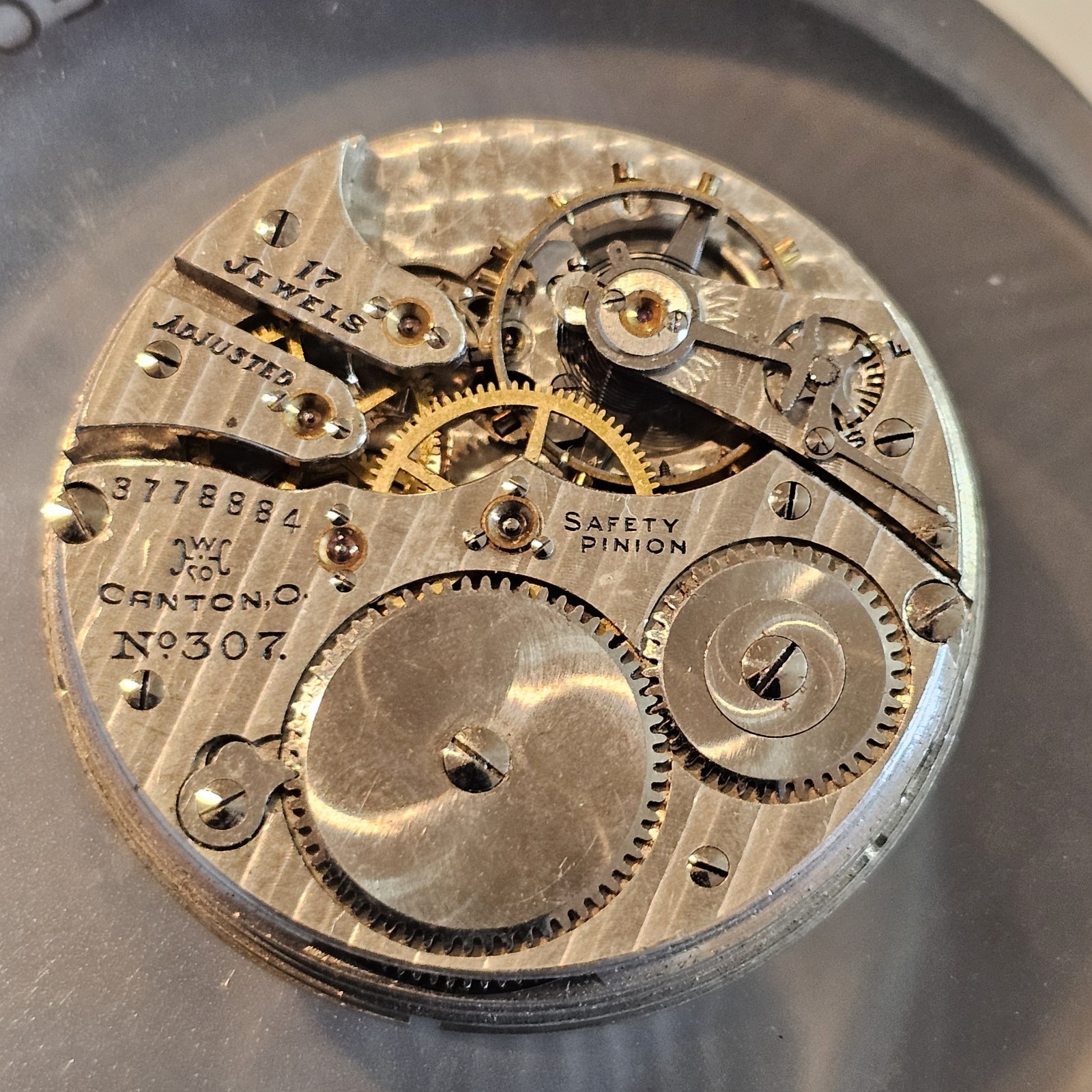1918 Hampden Model 5 Grade 307  12s 17j Pocket Watch Movement for Parts
