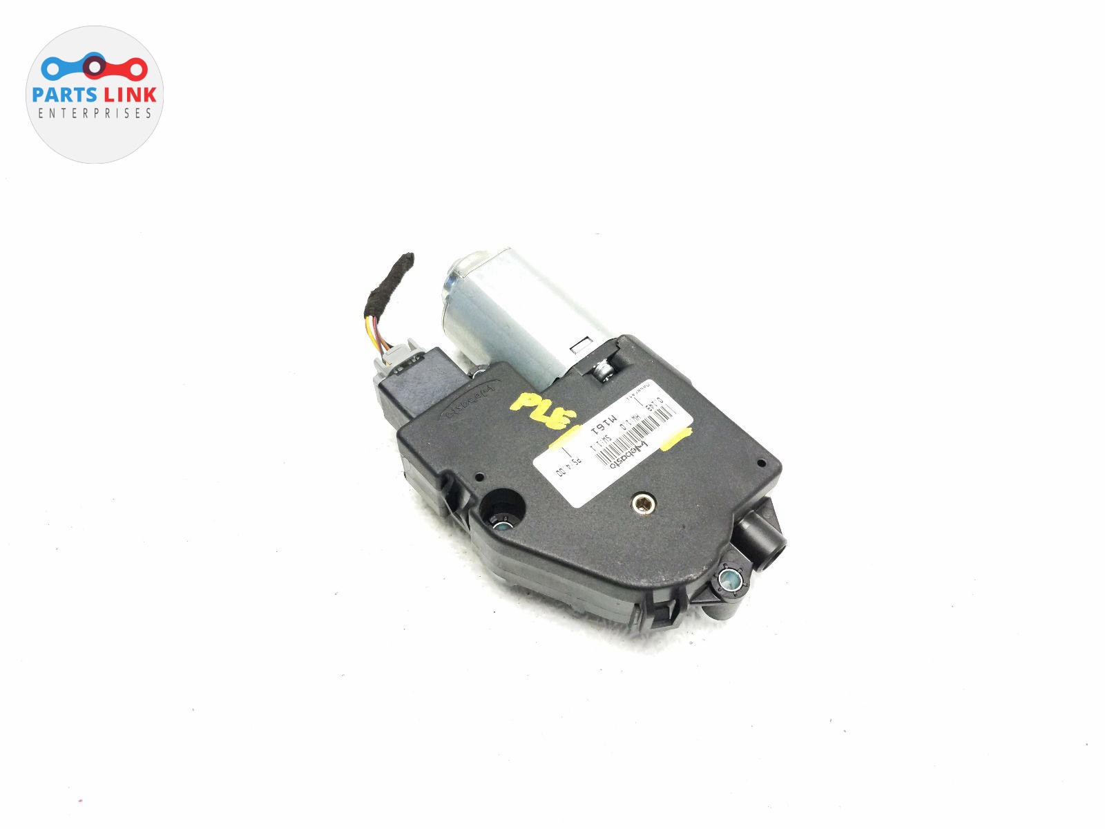 2017-20 MASERATI LEVANTE SUNROOF MOON SHADE MOTOR OPEN SLIDE GEAR HARNESS M161