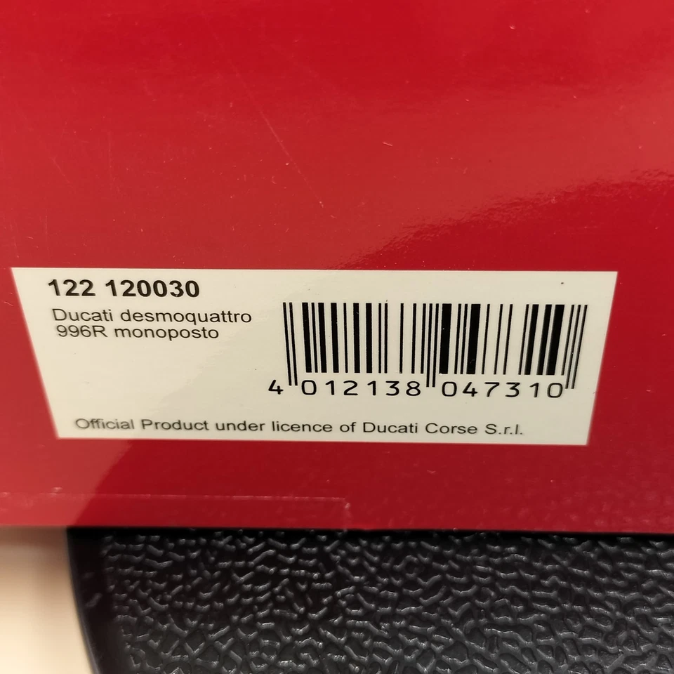 MINICHAMPS 1/12 Ducati desmoquattro 996R monoposto 122120030 red diecast metal - Image 2 of 4