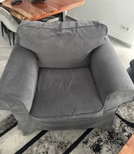 IKEA EKTORP Sessel in Top-Zustand. Inklusive zwei extra Bezüge in Grau und Weiß.