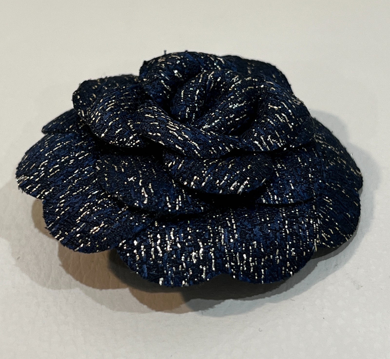 Chanel Camellia Flower - converted to brooch/pin - Navy Blue & Gold NEW IN BOX thumbnail 4