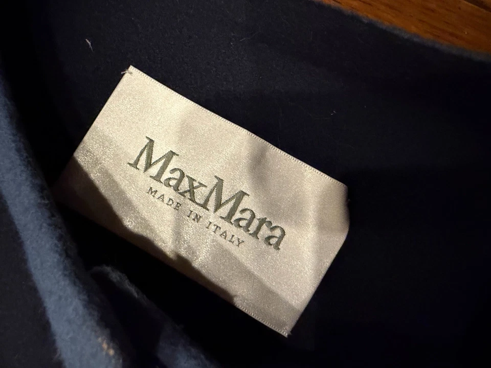 Auténtico abrigo MAX MARA azul marino de lana y angora, talla 10 Foto 3 de 4
