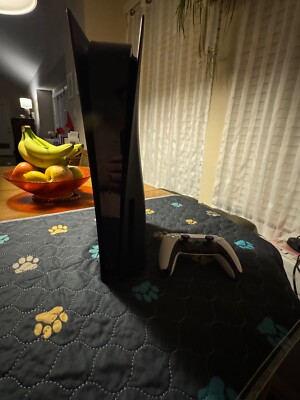 USED - Sony PlayStation 5 Disc Console with Official Sony Midnight Black Plates