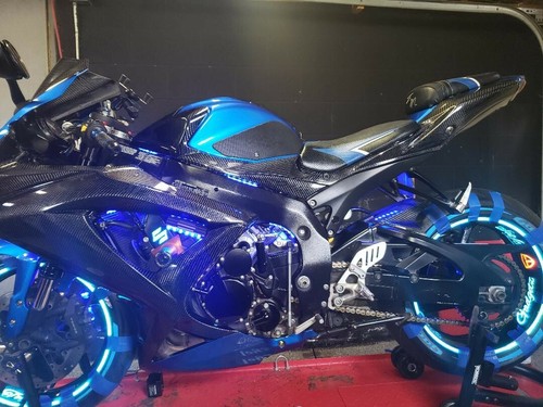 CARBON FIBER LOWER TANK PANELS 08 09 2008 2009 2010 SUZUKI GSXR 600 750 - Picture 2 of 10