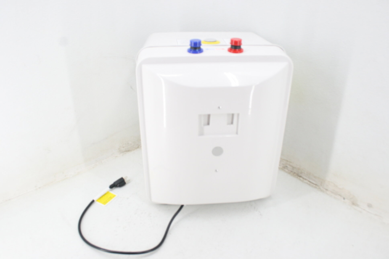 Camplux ME60 Mini Tank Electric Water Heater 6 Gallon w Cord Plug 1.44kW  120V - Đức An Phát