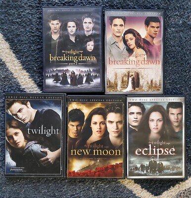 Lot Of 5 Twilight Saga Breaking Dawn, New Moon, Eclipse Deluxe Special Edition