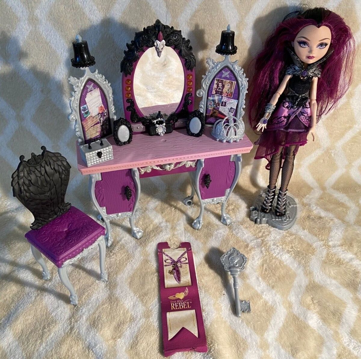 Ever After High:Raven Queen for Sale in Rogersville, TN - OfferUp