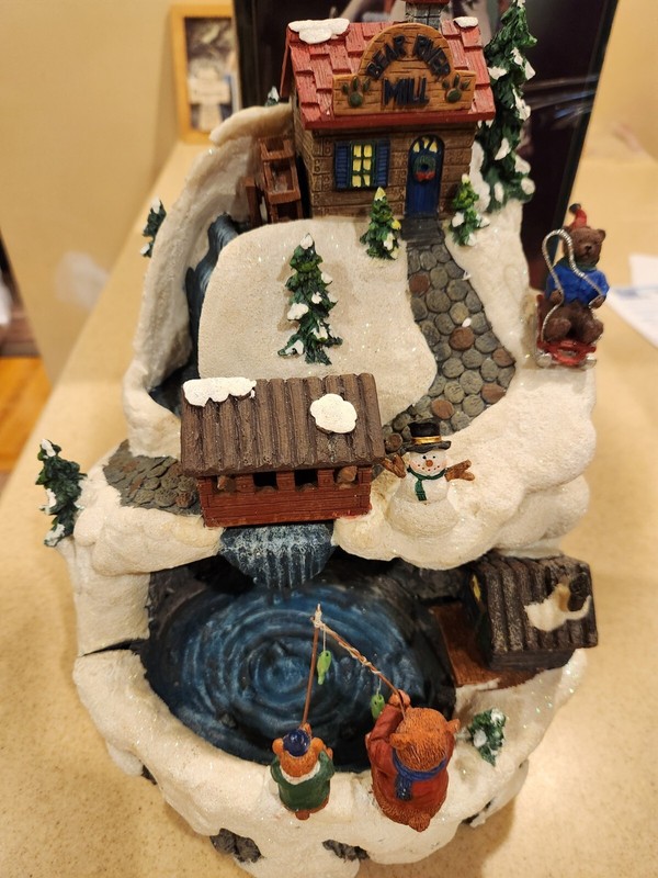 Lord & Taylor Christmas Water Fountain (Original Box Never Used w/New Pump)