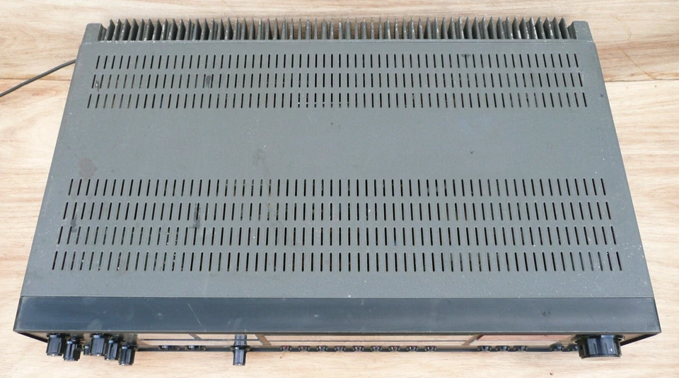 Ricevitore Amplificatore Digitale Vintage SABA Ultra HiFi Professional 9241 Funzionante - Immagine 2 di 4