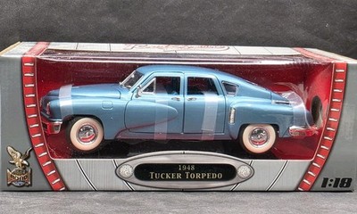新品　デッドストック　トレン太くんコースター　1998年日本製　ミニカー　レトロ Road Signature 1948 Tucker Torpedo Blue Tin Goose 1:18 Scale