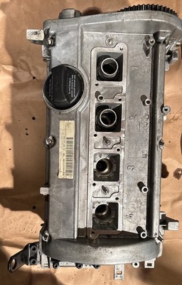 Audi A4 B5 Passat 3B 1,8 20V ADR Zylinderkopf komplett 058103373A Nockenwelle