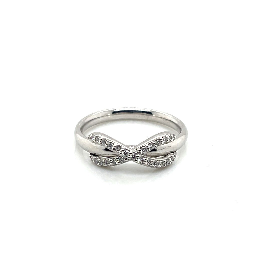 Tiffany Infinity Diamond X Kiss Love 18K White Gold Ring