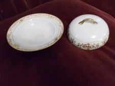 Noritake 16034 Covered Serving or Soup Bowl (One of Two)