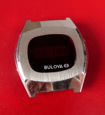 VINTAGE CLASSIC DESIGNER SIGNED BULOVA COMPUTRON DIGITAL LED MENS QUARTZ WATCH !