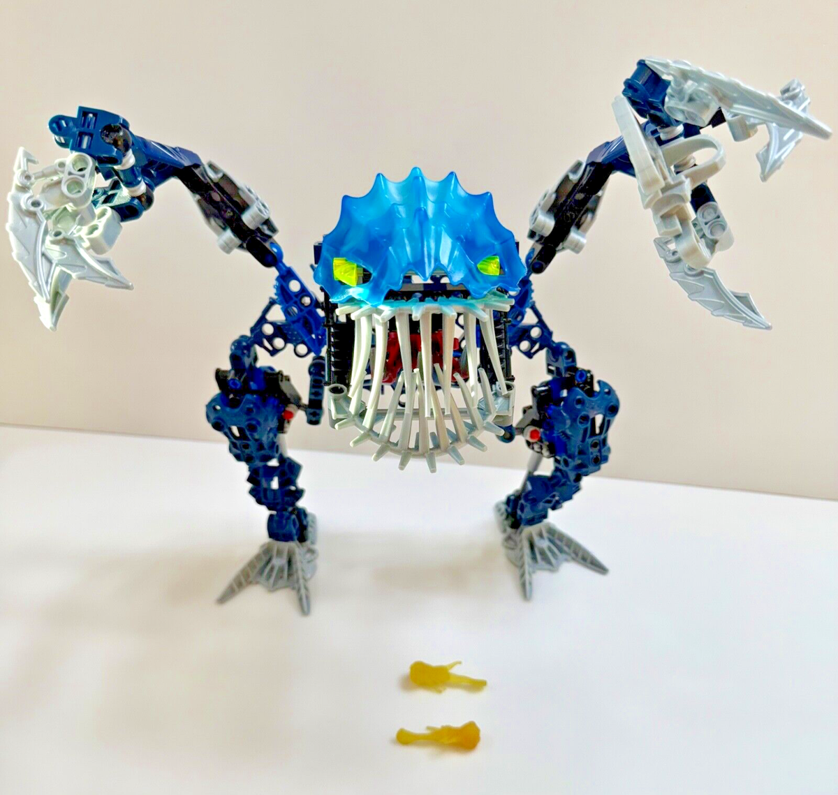 LEGO Bionicle Warriors GADUNKA 8922 Retired Complete with 2 Ammo