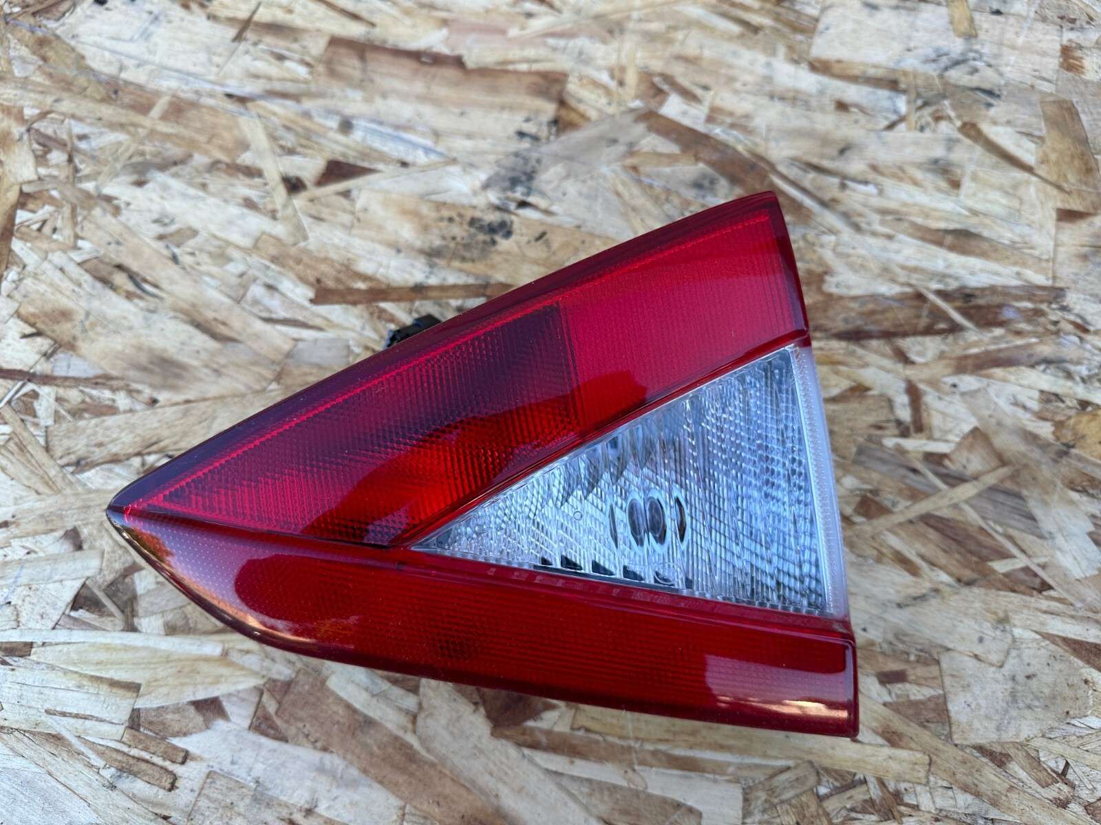 RIGHT SIDE TRNK TAILLIGHT TAIL LAMP 08-12 MASERATI QUATTROPORTE GRANTURISMO S