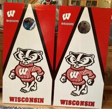 Wisconsin Badgers Custom Cornhole boards and Free Bags