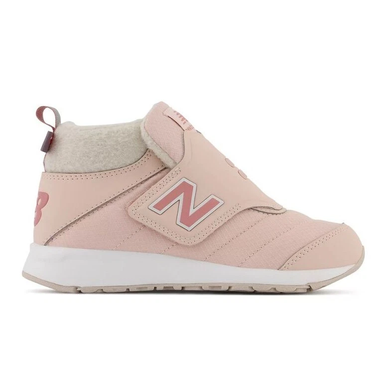 New balance hotsell junior shoes