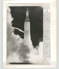 JUPITER ROCKET Launch Carrying Moon Probe FLORIDA Vintage 1958 Press Photo