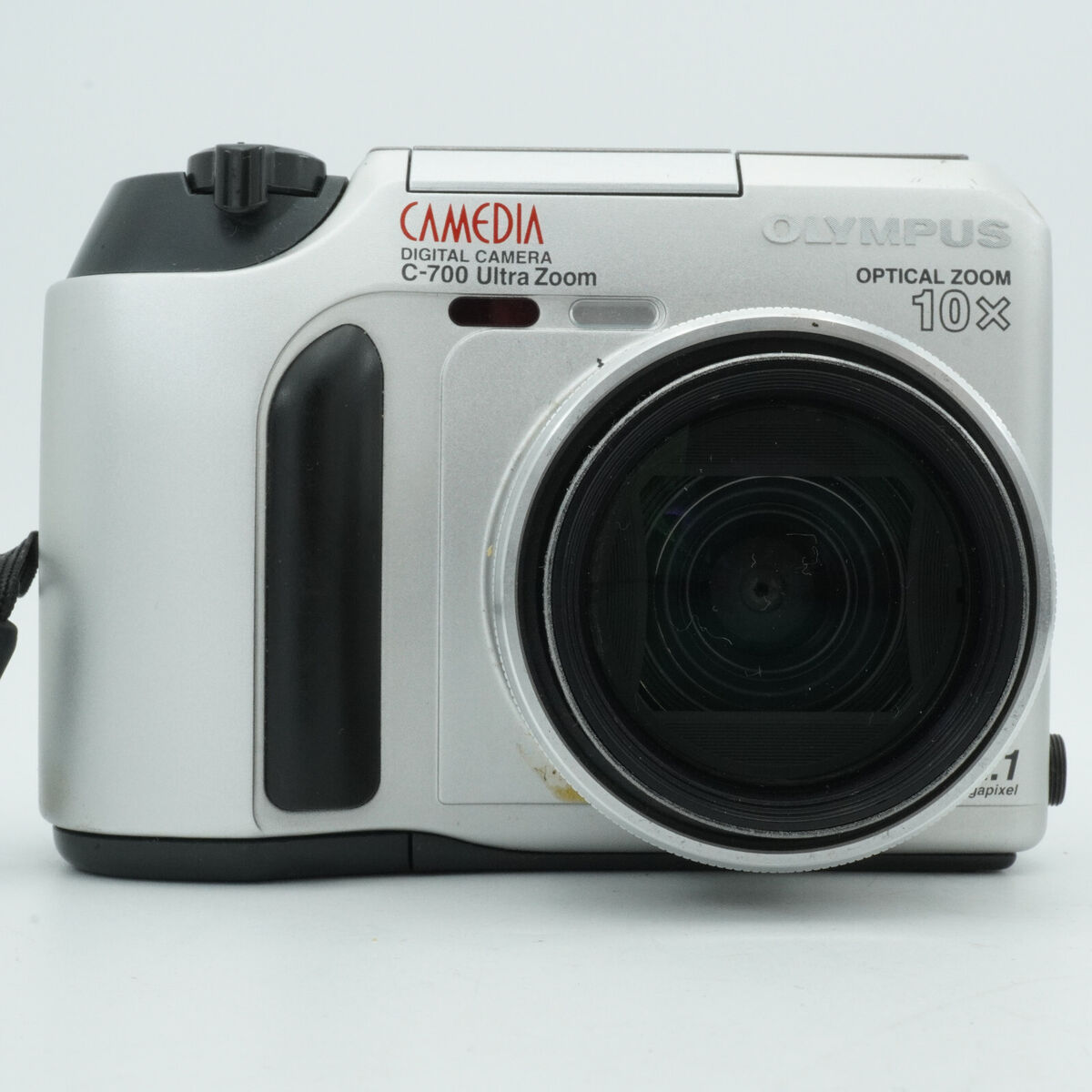 Olympus Camedia C-700 Ultra Zoom 2.1MP Digital Camera 10x Olympus Camedia C-700 Ultra Zoom 2.1MP Digital Camera 10x