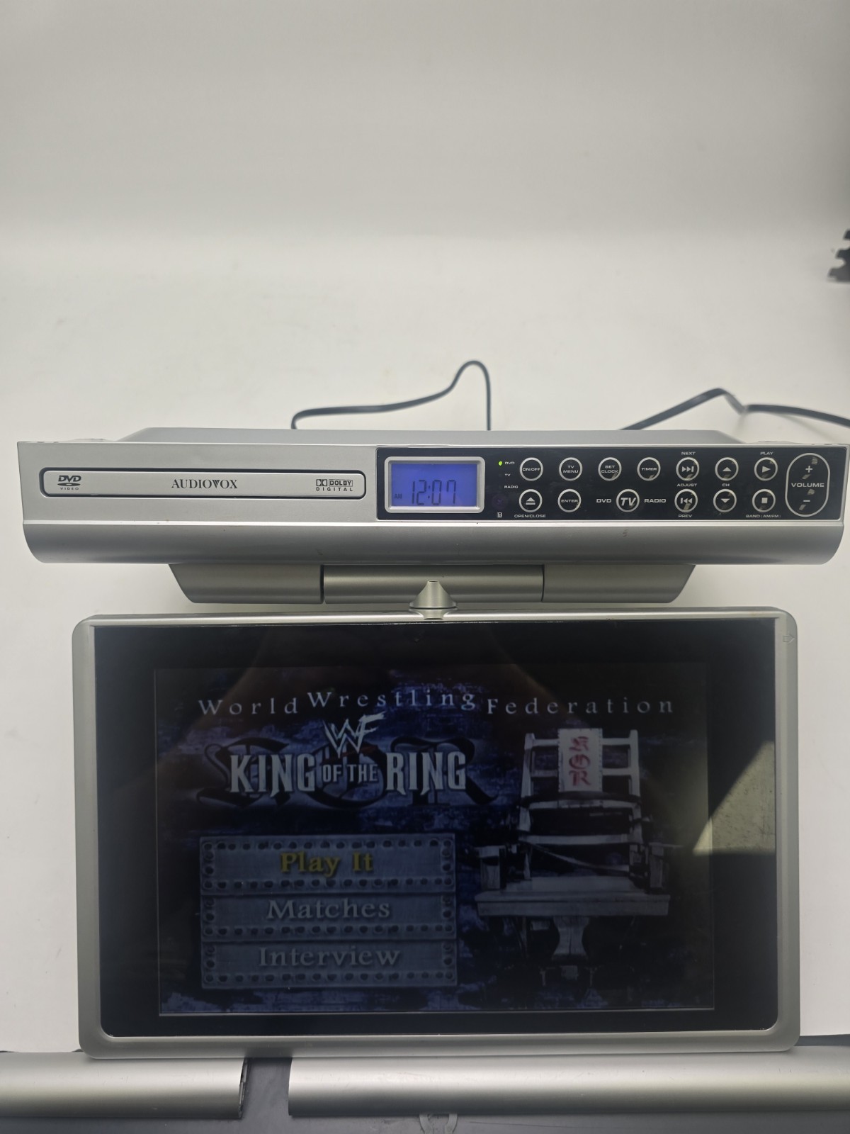 Audiovox 12&rdquo; LCD HD TV/DVD Combo klv3913 Under Cabinet Mount