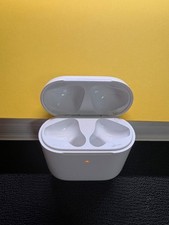 Apple AirPods 2nd Gen w/ Wireless Charging Case Earbuds Die Quickly - For Parts