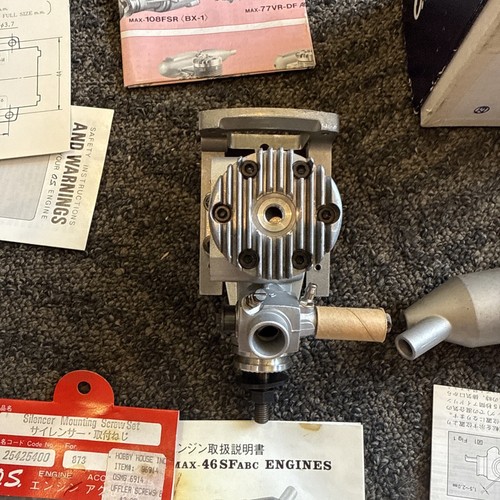 OS MAX 46 SF RC ENGINE VINTAGE - Picture 7 of 10