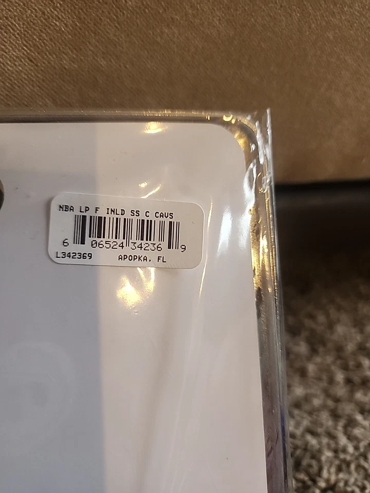 Nuevo marco de matrícula de metal cromado para camión Cleveland Cavaliers de la NBA Foto 3 de 3