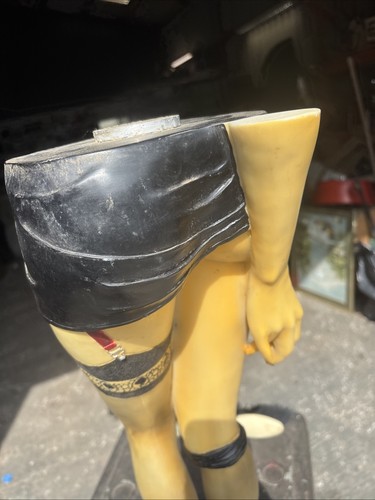 Rare Oliver Tupton Sexy Resin Legs Table Base Stockings High Heels - Foto 15 di 19