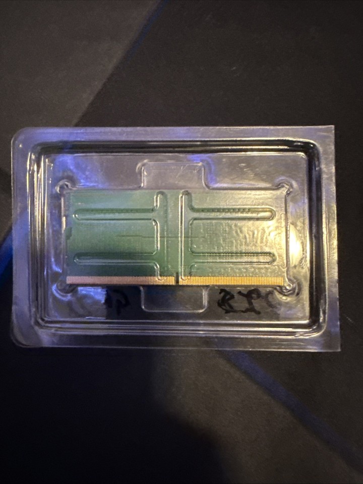 Módulo de Memória RAM SK-Hynix 8GB DDR5 5600MHz SODIMM PC5-5600B-SC0