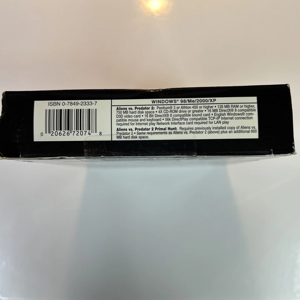 Alien Vs Predator 2 Gold Edition sealed  - Image 4 of 4