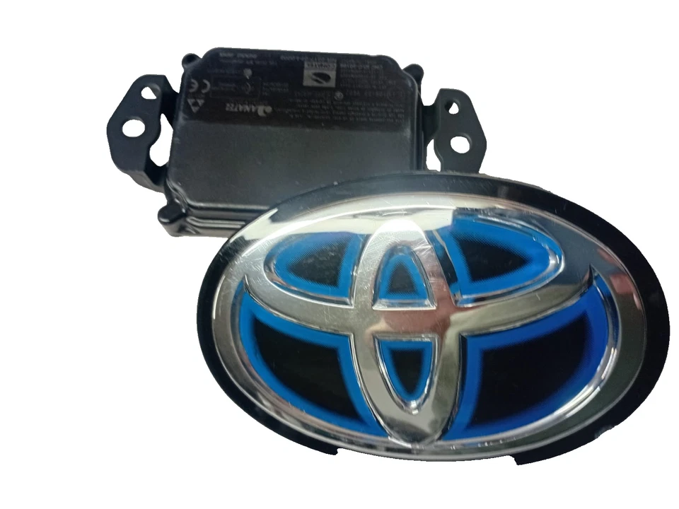 Toyota Corolla Cruise Control Sensor Radar Emblem 90975-02124 OEM (2019-2022) - Image 2 of 4