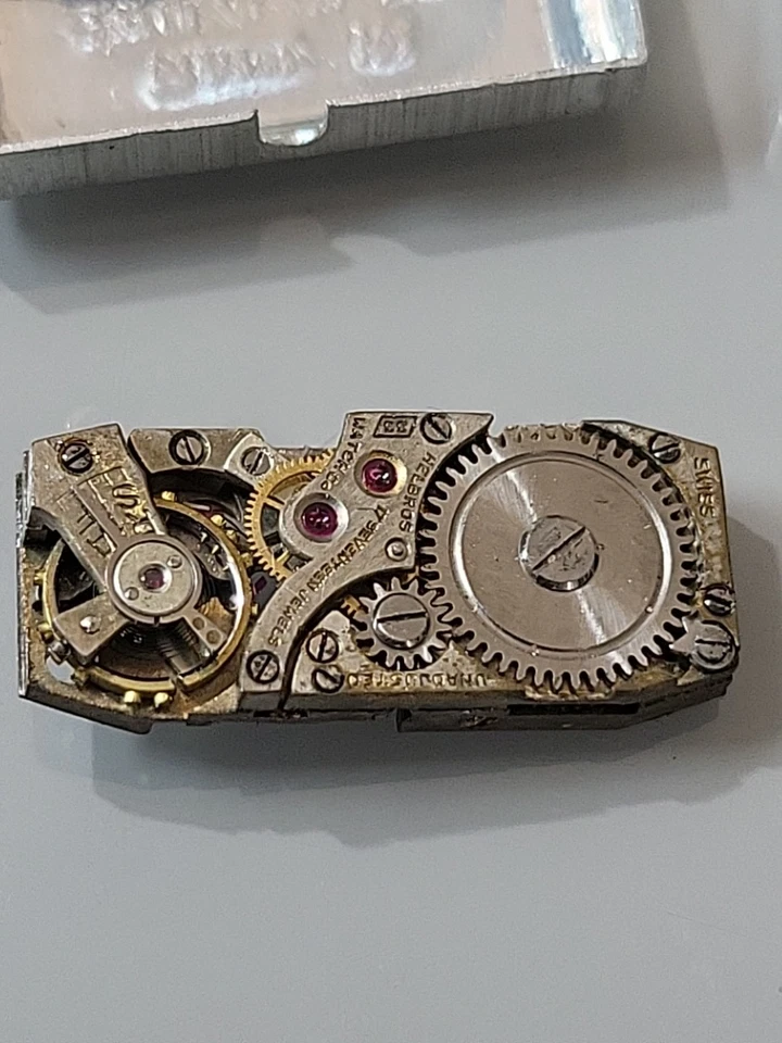 Helbros Swiss watch movement 8.8mm x 21.2 For Parts Or Repairs As Is L78 - Image 3 of 4
