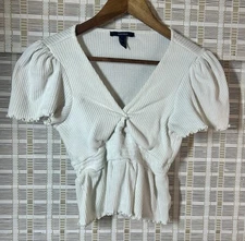 Women’s Forever 21 White Ribbed Peplum Top Size Small Puff Sleeve & Chest Cinch