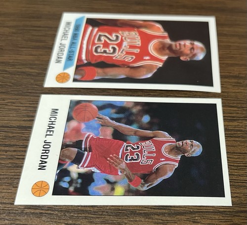 LOTE DE 2 PEGATINAS DE BALONCESTO PANINI MICHAEL JORDAN 1990-91 LOTE # G / # K BULLS - Imagen 10 de 12