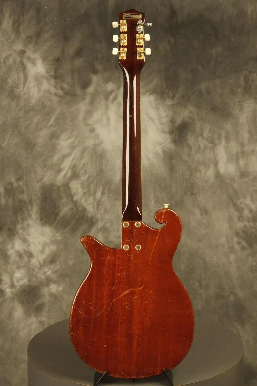 Picture 19 of 24