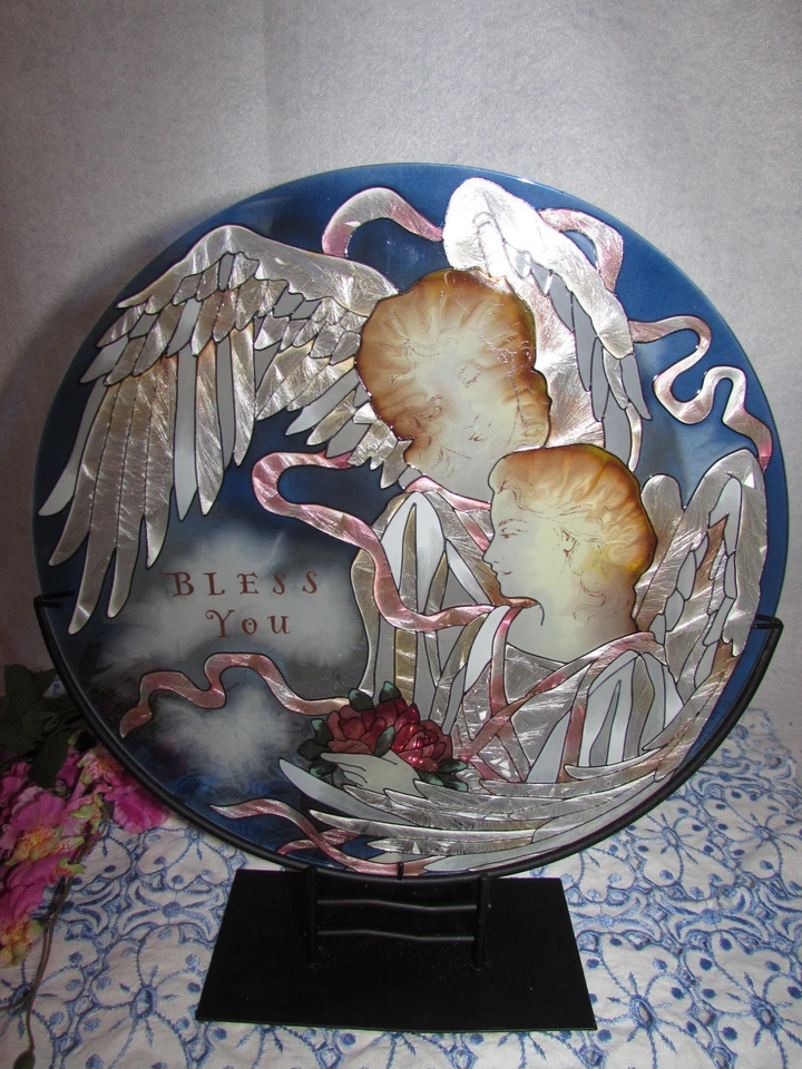 JOAN BAKER DESIGNS VITRAL ÁNGELES DEL CIELO CON SOPORTE Y CANDELABRO Foto 2 de 4