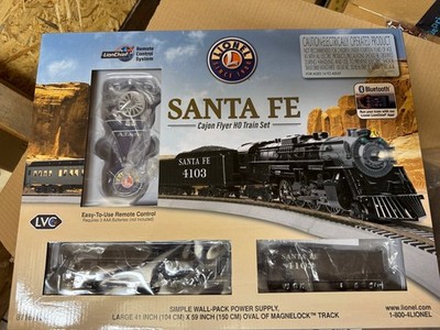 Lionel H0 Scale Steam Locomotive 2-8-4 Berkshire Santa Fe Set