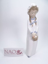 Nao By Lladro Porcelain Figurine Girl With Basket Of Sweets 0597