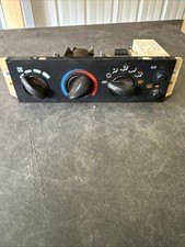 2000-2002 Chevrolet Cavalier Hvac Ac Climate Temperature Control 09350641 Oem 2000-2002 Chevrolet Cavalier Hvac Ac Climate Temperature Control 09350641 Oem