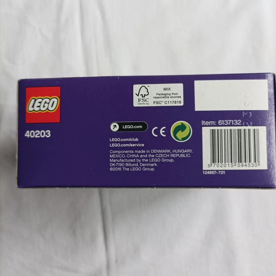 LEGO 40203 - Vampire & Bat - New Sealed Box  - Halloween set - Image 4 of 4