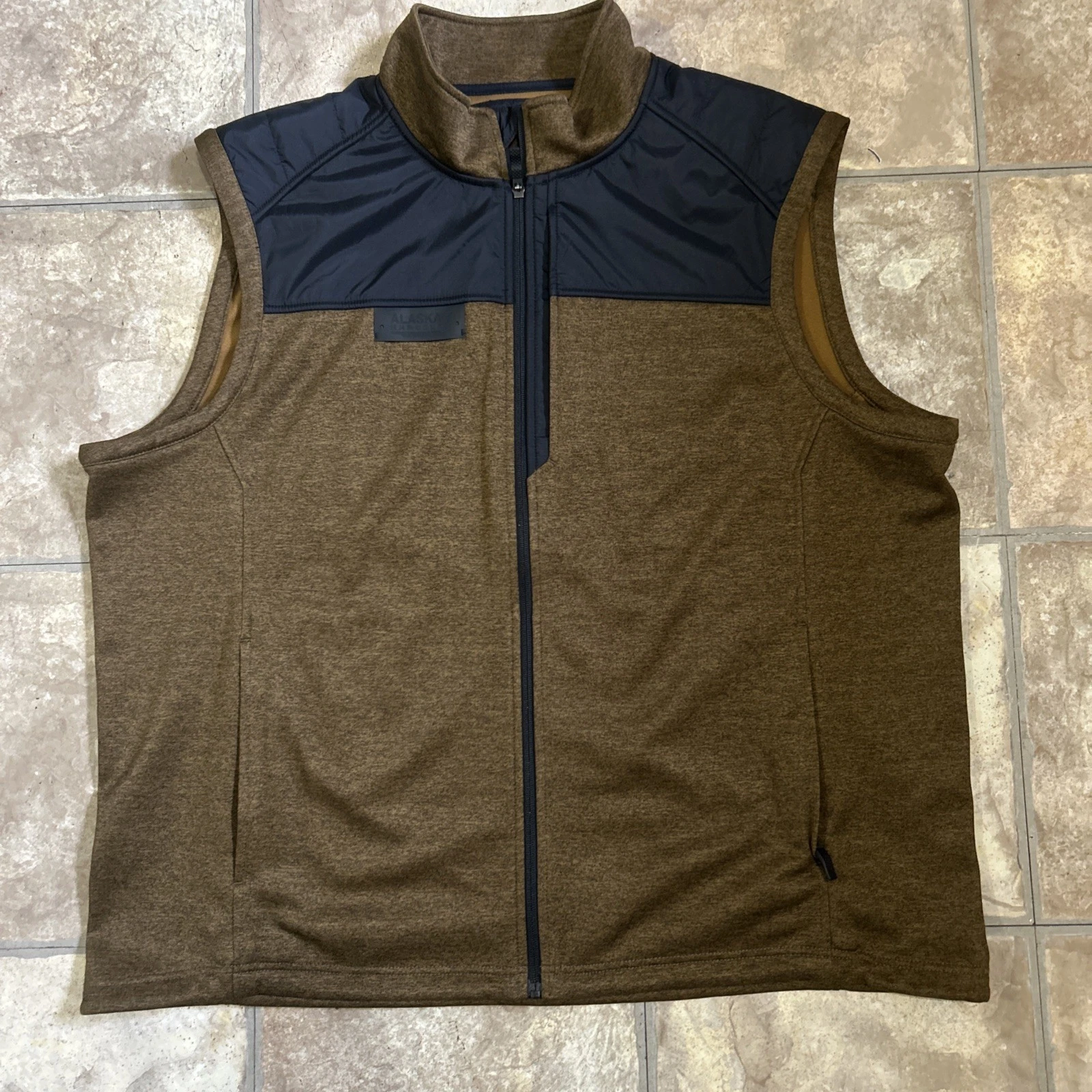 Alaskan Hardgear Duluth Vest Mens 2XL Brown Pockets Outdoor Hiking Camp Fishing