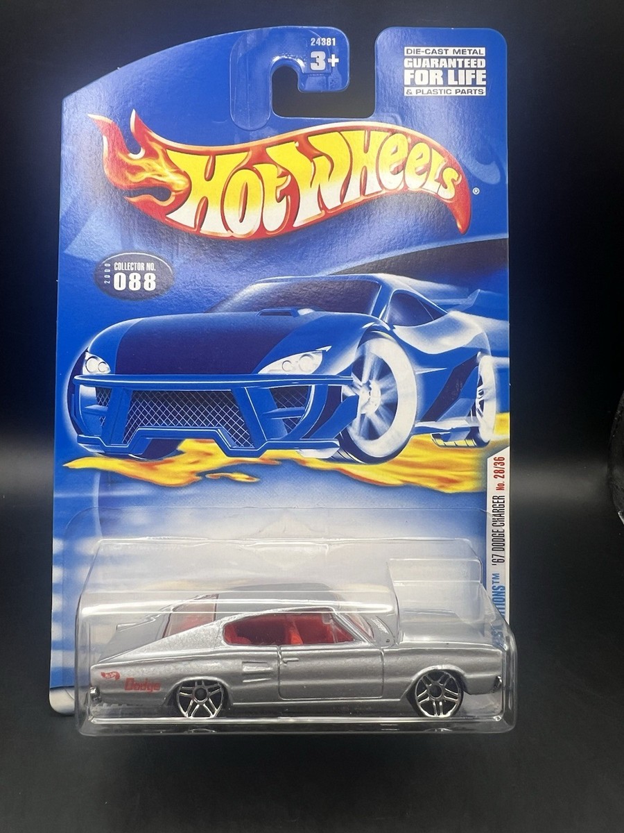 Hot Wheels 2000 First Editions '67 Dodge Charger in Silver PR5
