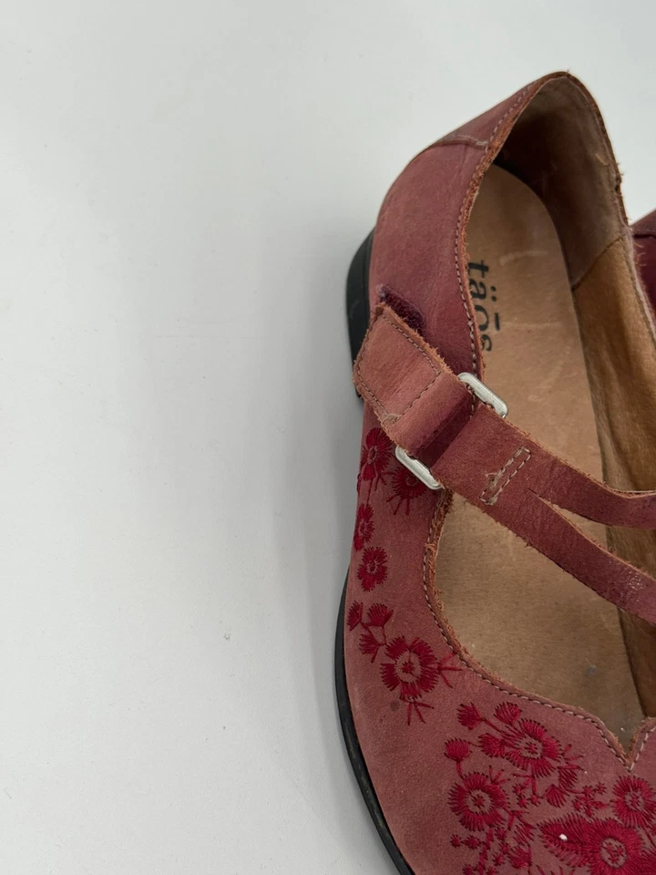 Taos Red Embroidered Mary Jane Shoes Women’s Comfort Leather Flats Size 6 - Image 3 of 4