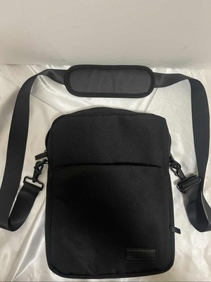 Jack Abrahams Black Crossbody Messenger Padded Shoulder Work Travel Bag.
